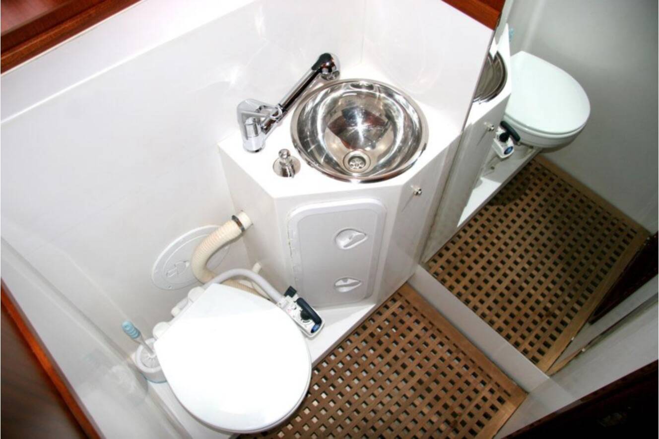 A photo of this 2006 Bsy BSY 57