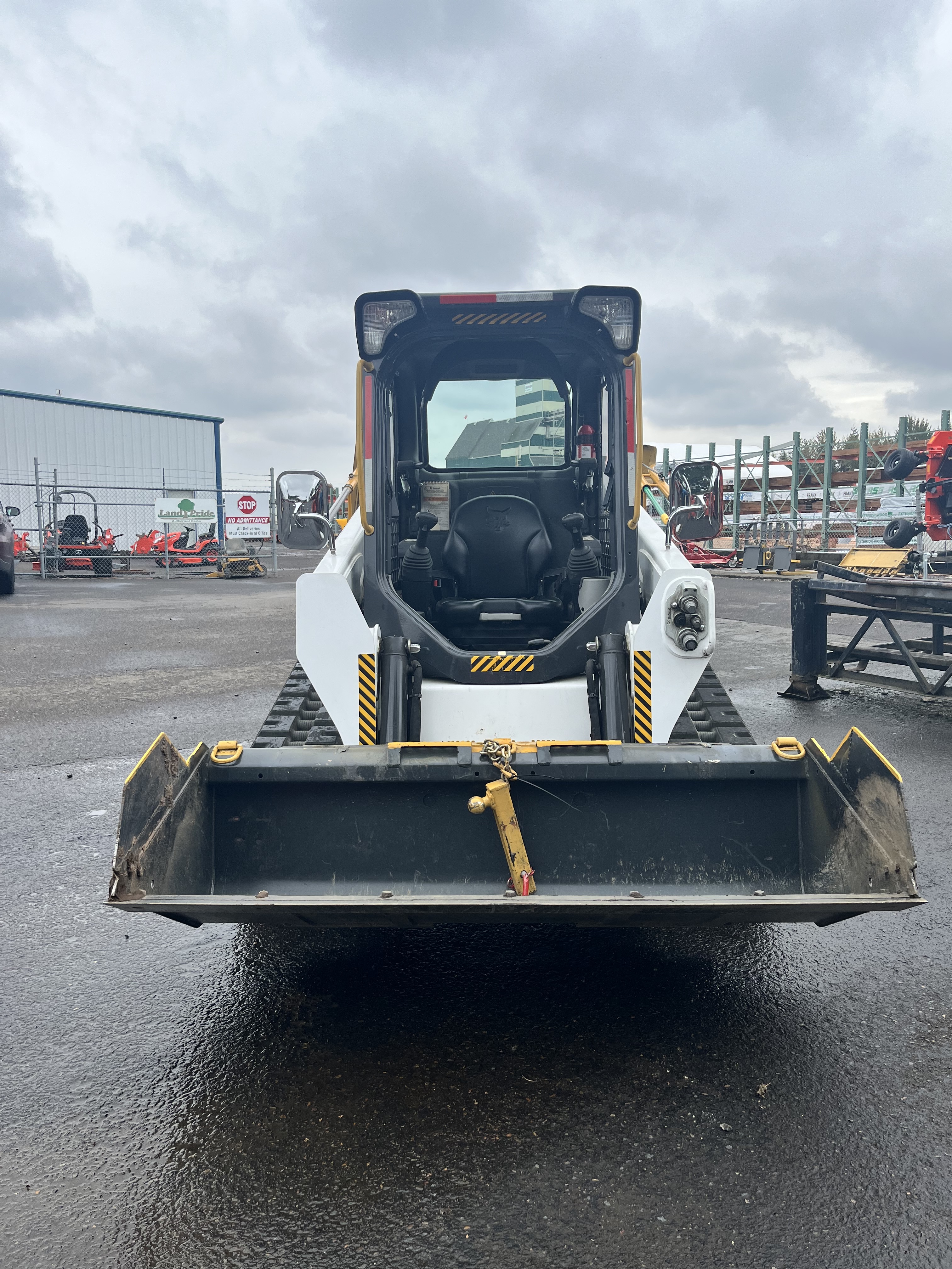 Bob Cat T550 in Tangent, OR