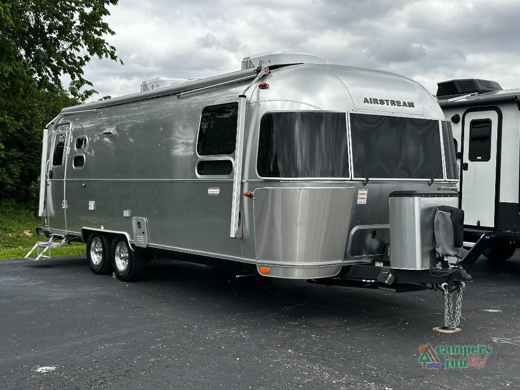 2025 Airstream International 27FB in troy OH