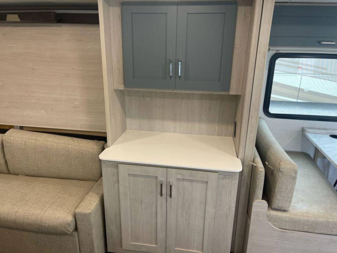 A photo of this 2026 Winnebago Sunflyer 28MB