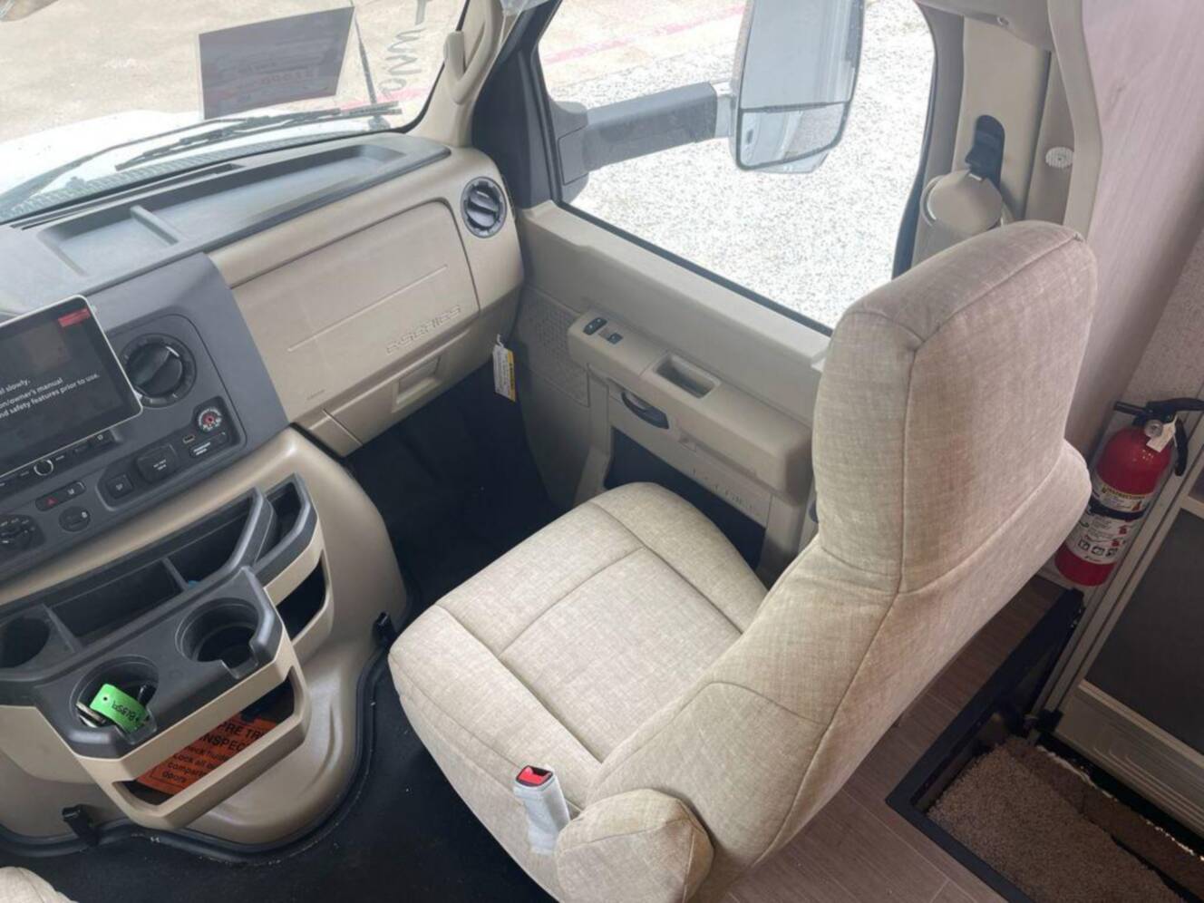 A photo of this 2026 Winnebago Sunflyer 28MB