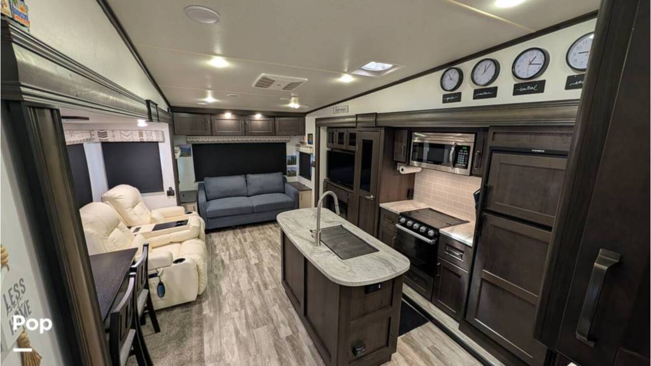 A photo of this 2021 Grand Design Reflection 295RL