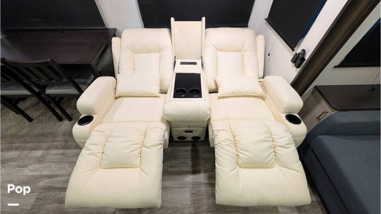 A photo of this 2021 Grand Design Reflection 295RL