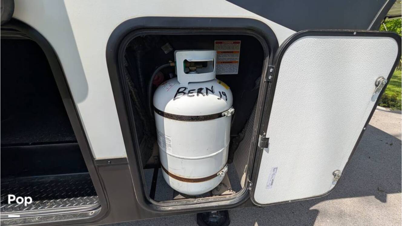 A photo of this 2021 Grand Design Reflection 295RL