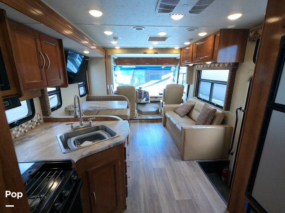 2019 Coachmen Pursuit Precision 27DS in rancho cucamonga CA