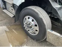 2018 VOLVO VNL300