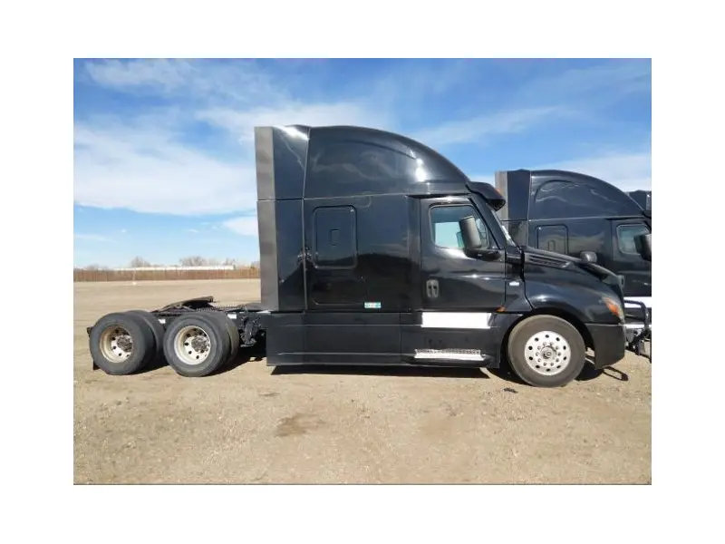 2024 FREIGHTLINER CASCADIA 126