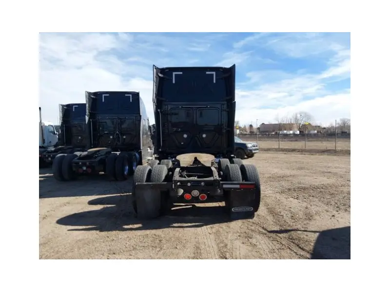 2024 FREIGHTLINER CASCADIA 126