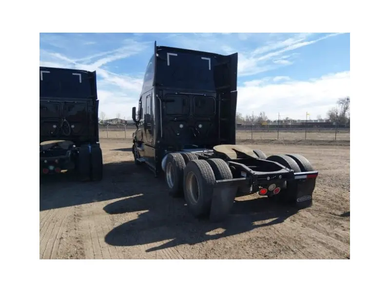 2024 FREIGHTLINER CASCADIA 126
