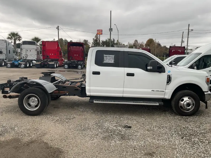 2022 FORD F350