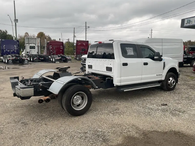 2022 FORD F350