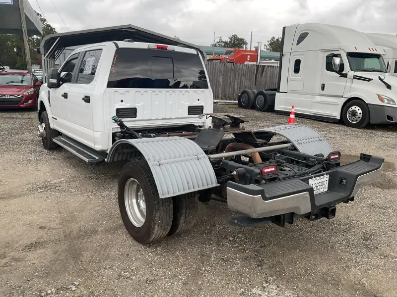 2022 FORD F350