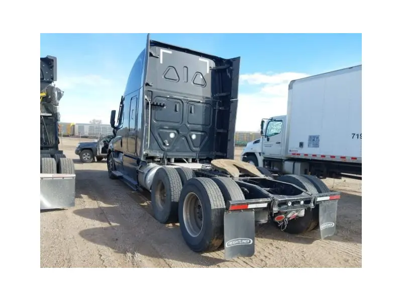 2024 FREIGHTLINER CASCADIA 126