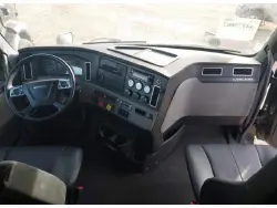 2024 FREIGHTLINER CASCADIA 126