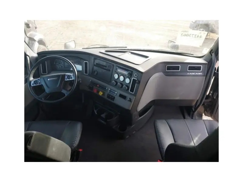2024 FREIGHTLINER CASCADIA 126