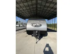 2022 FOREST RIVER CHEROKEE GREY WOLF 22MKSE