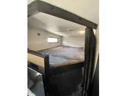 2022 FOREST RIVER CHEROKEE GREY WOLF 22MKSE