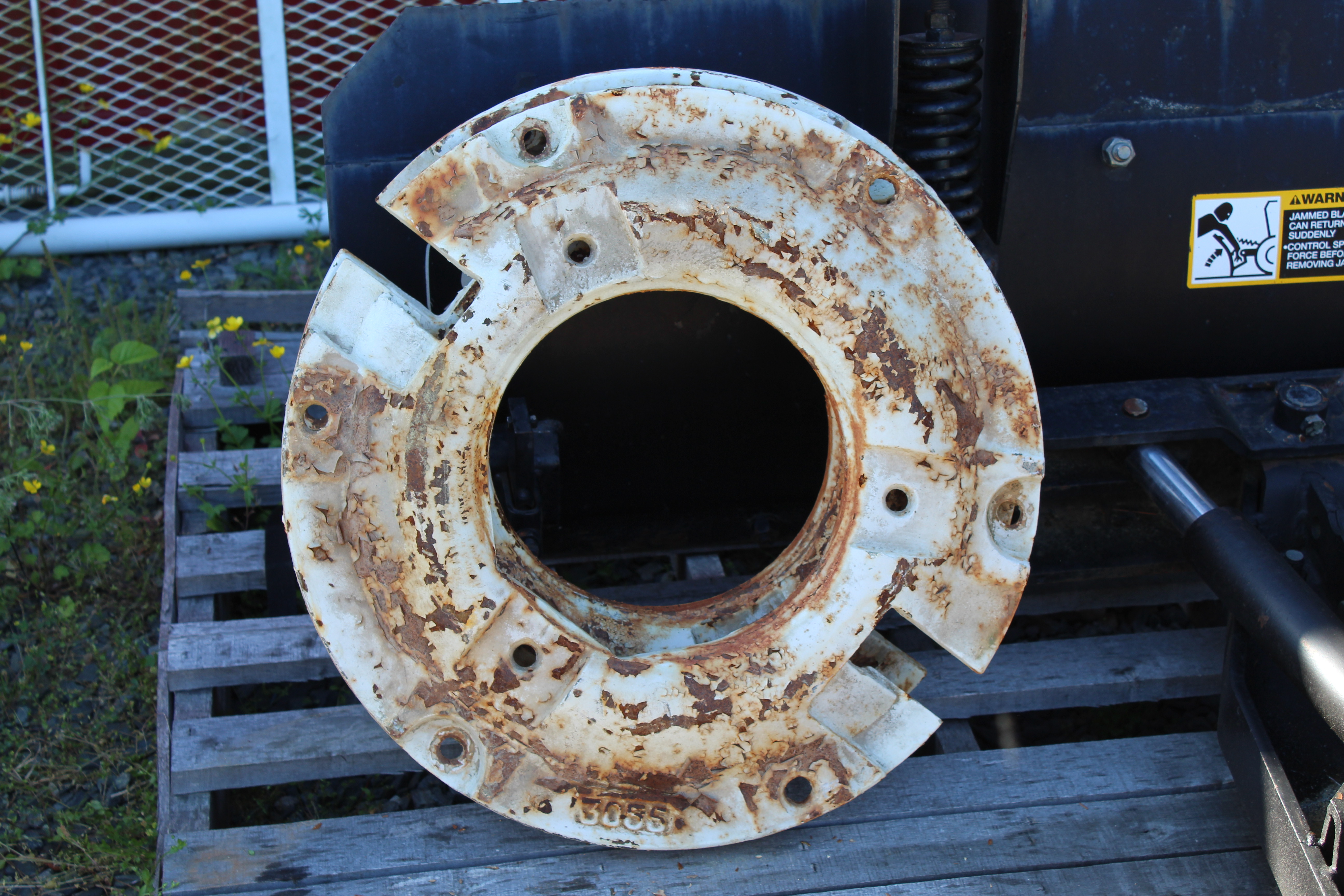 FORD/NEW HOLLAND Rear Wheel Weights 3055 in Accomac, VA