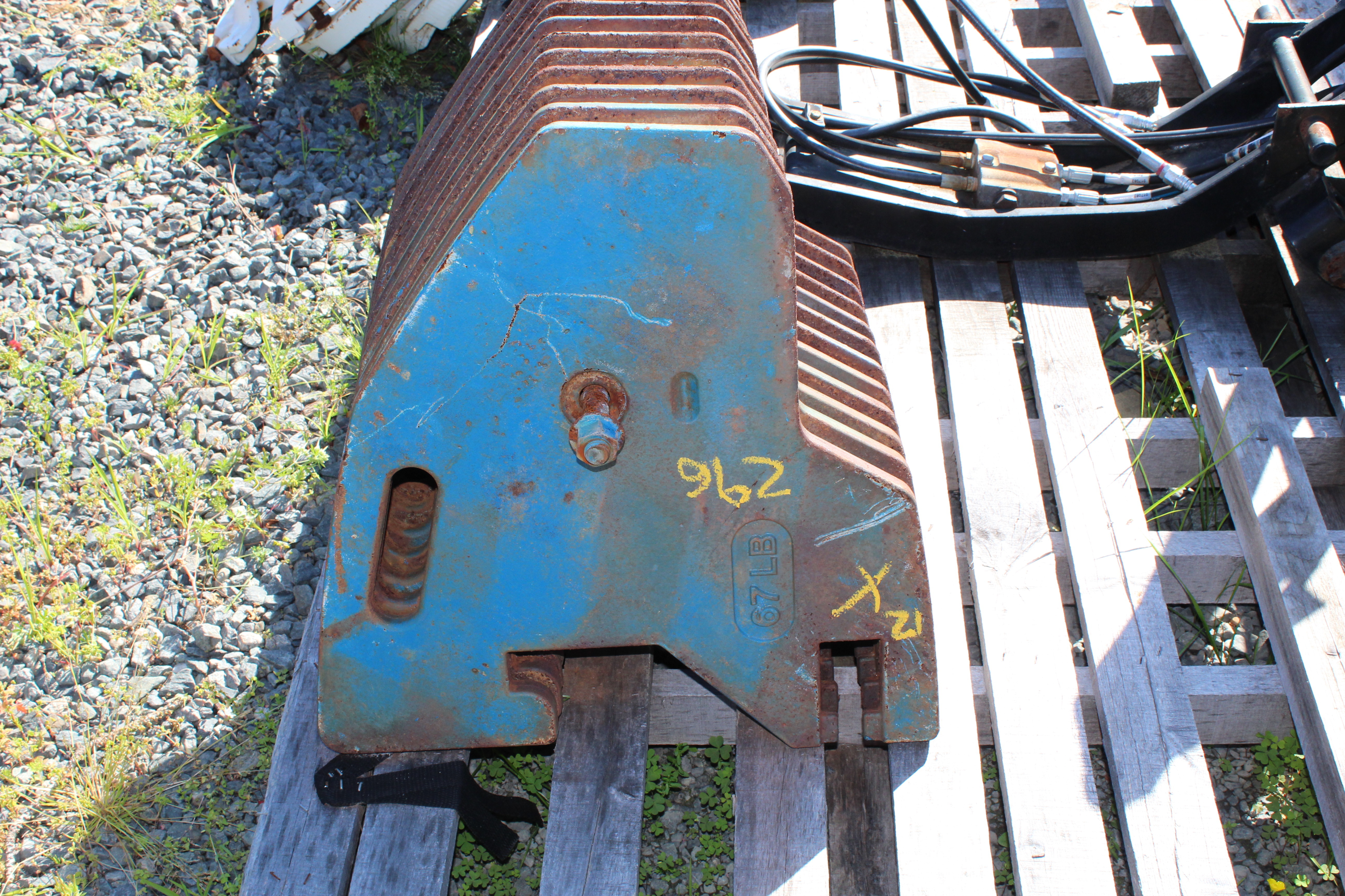 FORD Suitcase Weights in Accomac, VA