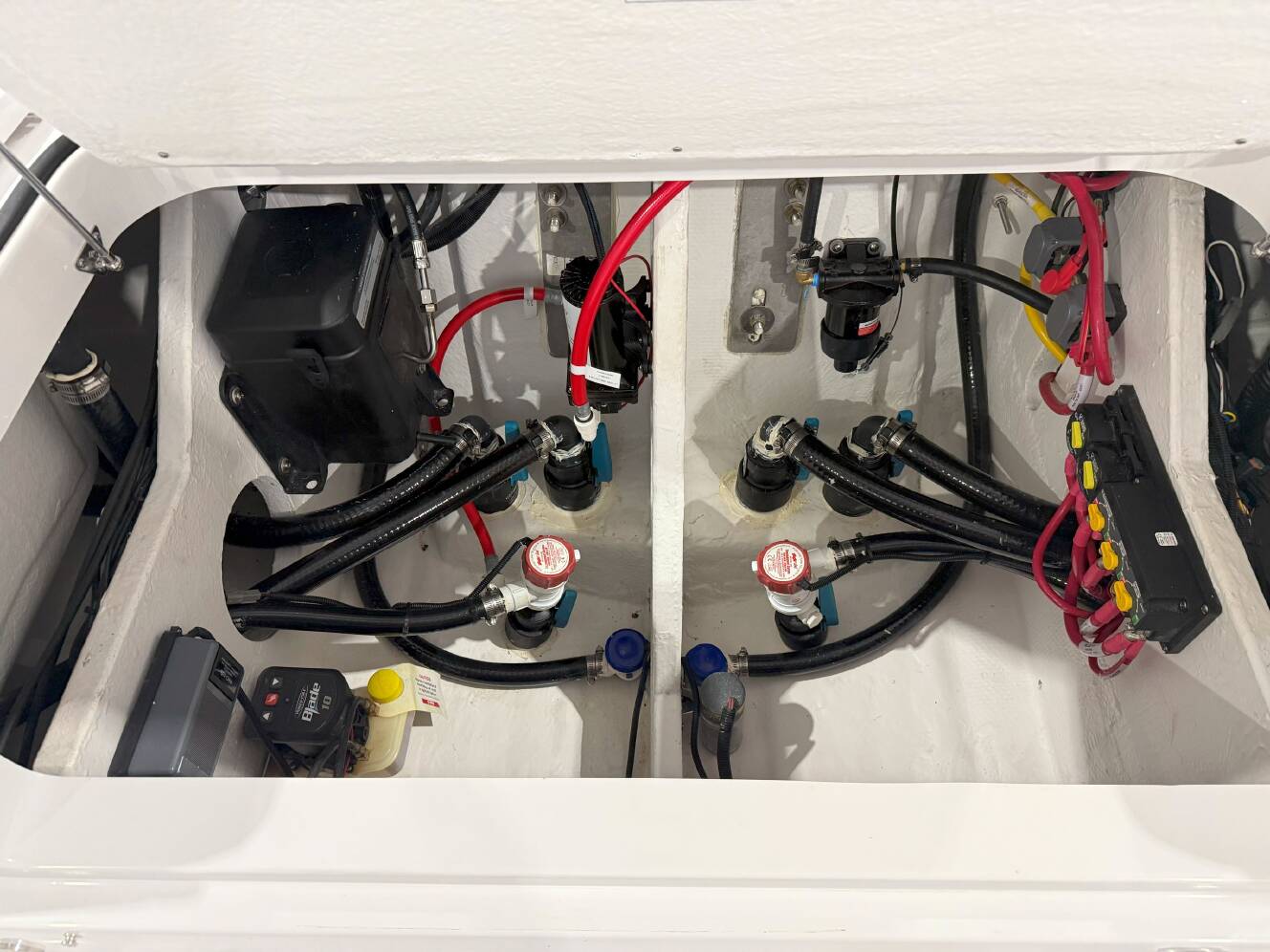 A photo of this 2026 Blackfin 242HB