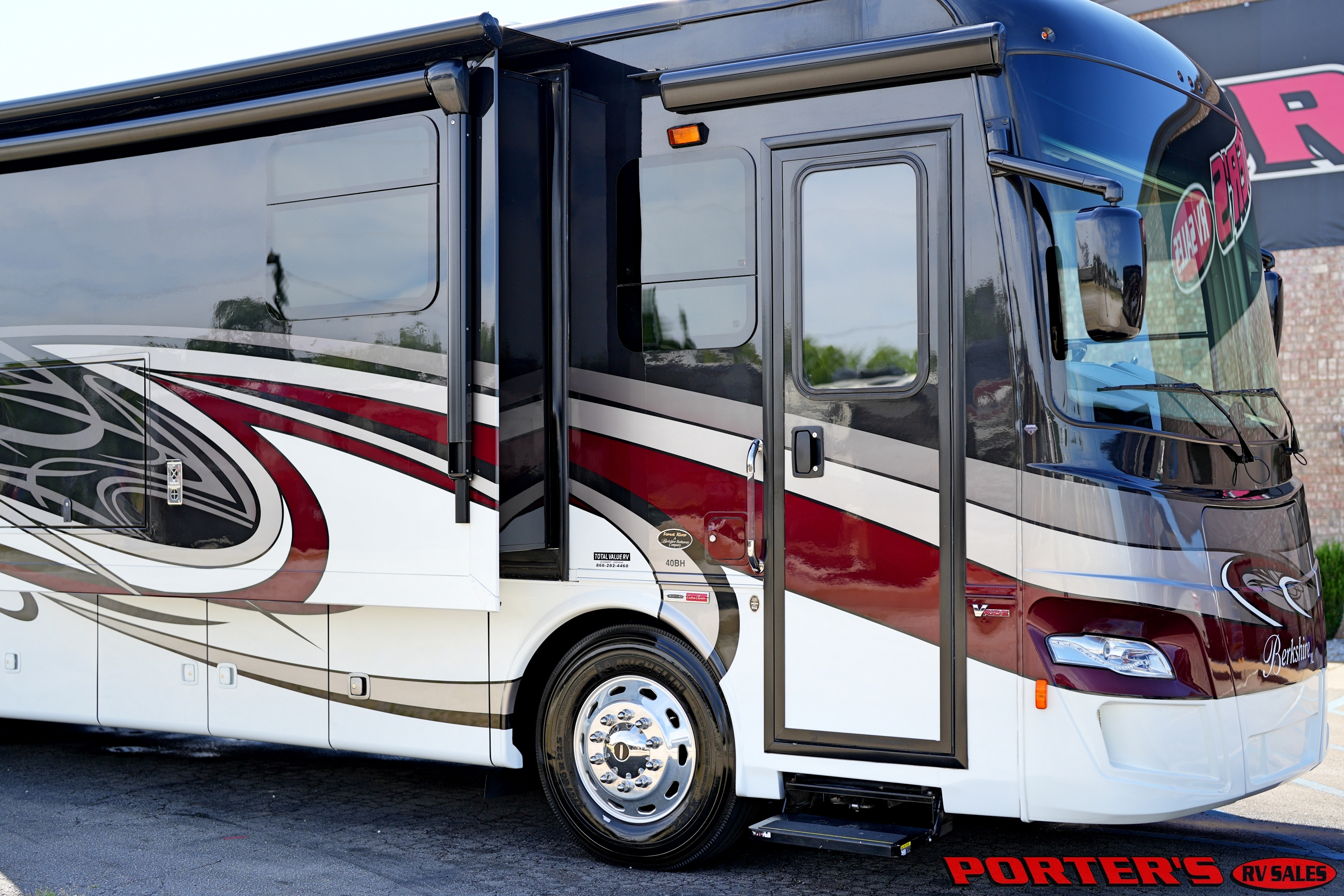 2017 Forest River BERKSHIRE XL 40BH in williamston SC
