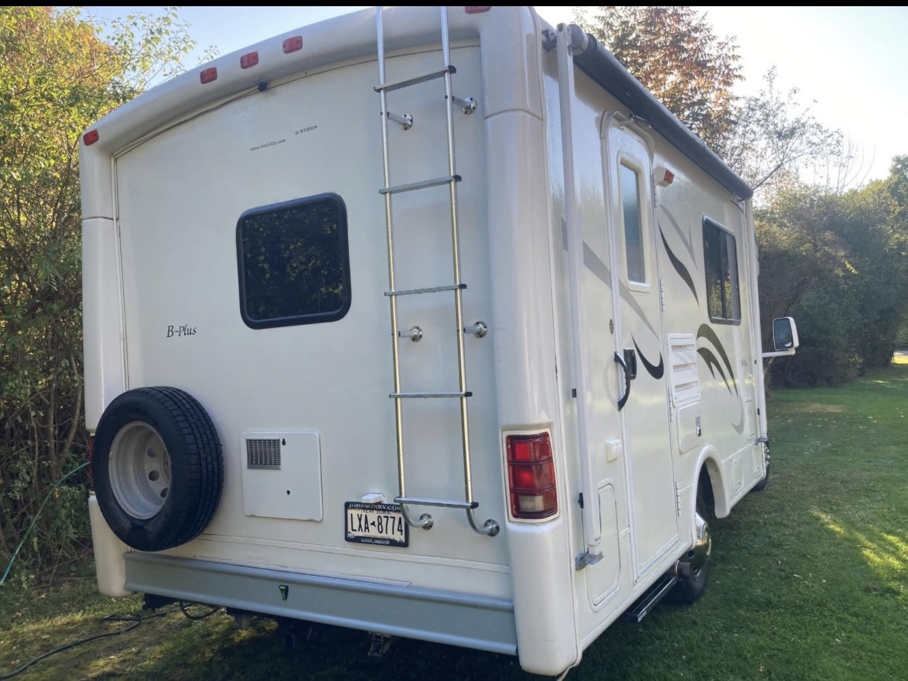 2004 R-Vision CONDOR 1281 in lily dale NY