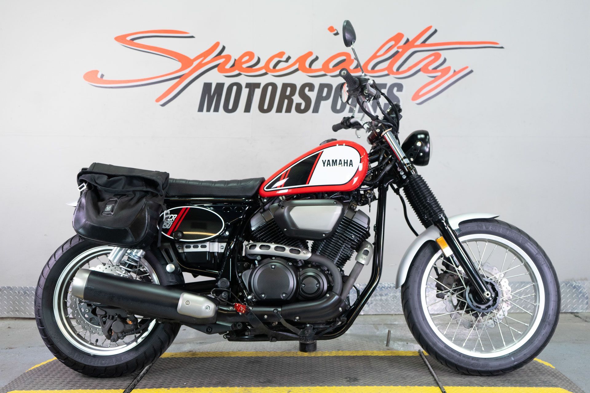 2017 Yamaha SCR950 in Sacramento, CA