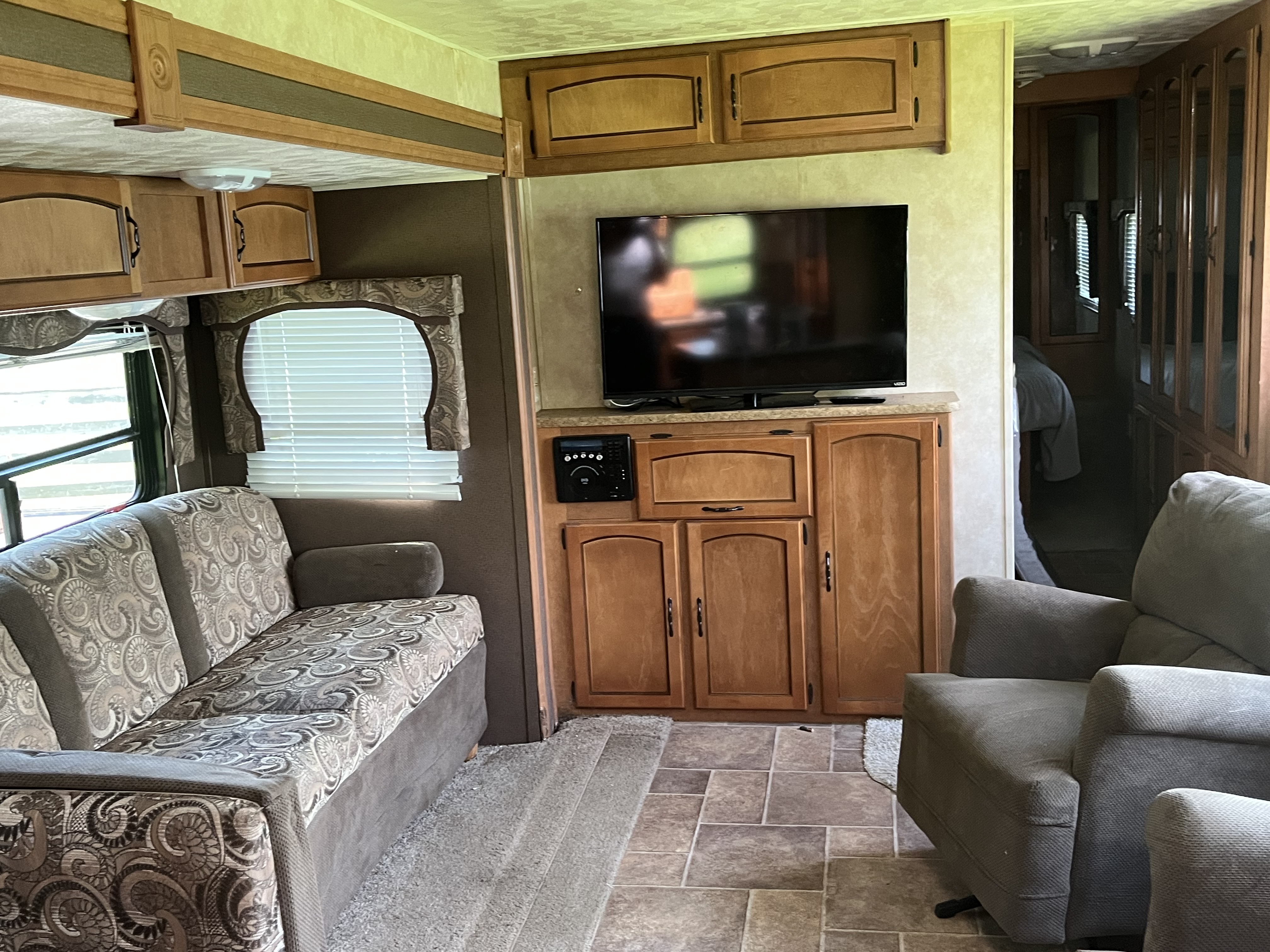 2011 Palomino PUMA 12RBC RV