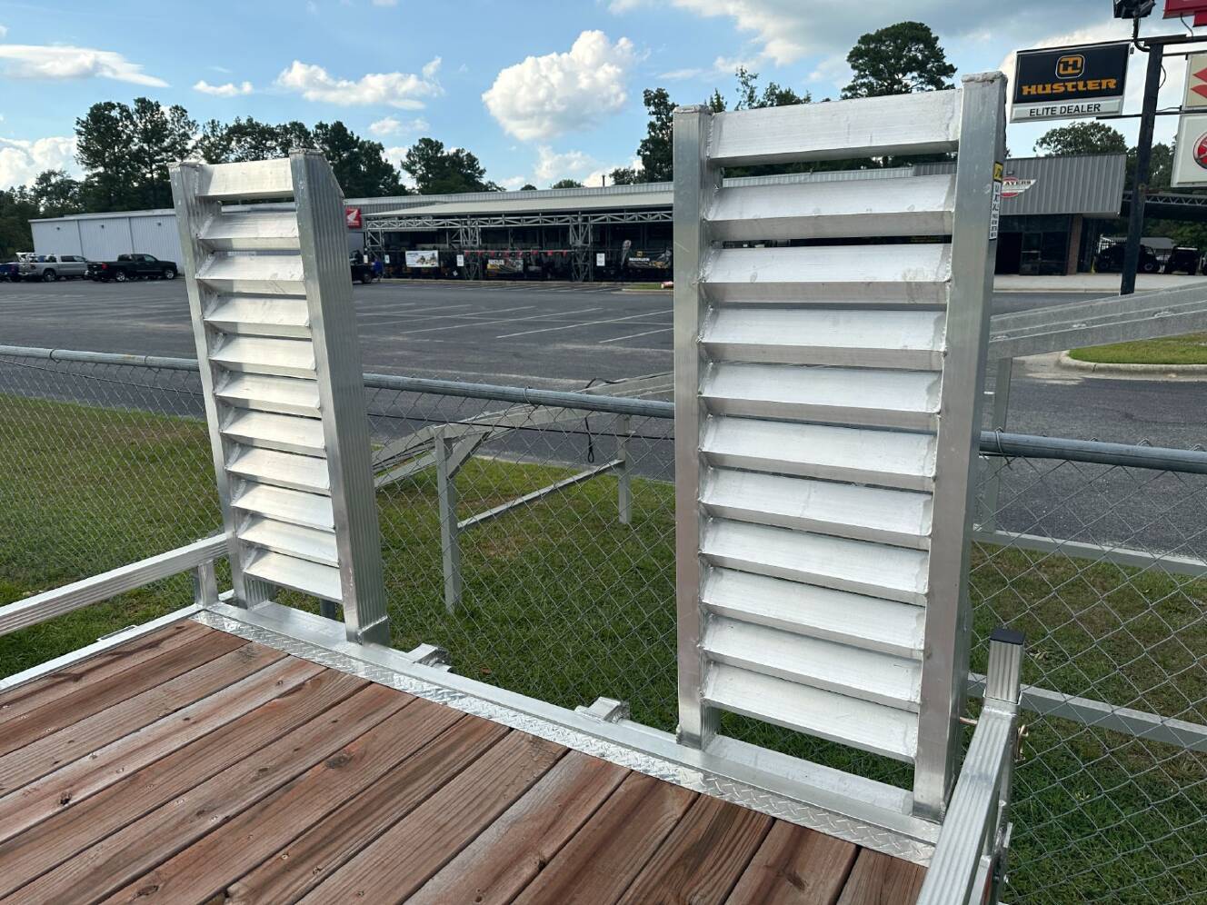 A photo of this 2023 Sport Haven 7x22HD-WF