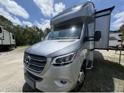 2020 TIFFIN MOTORHOMES WAYFARER 24 BW