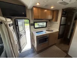 2020 TIFFIN MOTORHOMES WAYFARER 24 BW