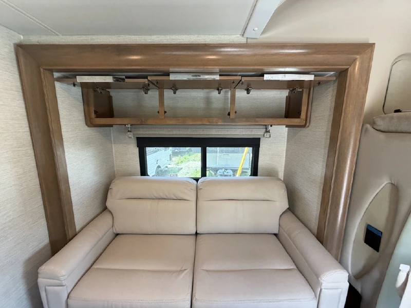 2020 TIFFIN MOTORHOMES WAYFARER 24 BW