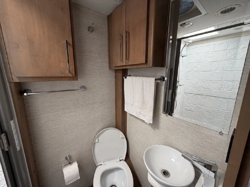2020 TIFFIN MOTORHOMES WAYFARER 24 BW