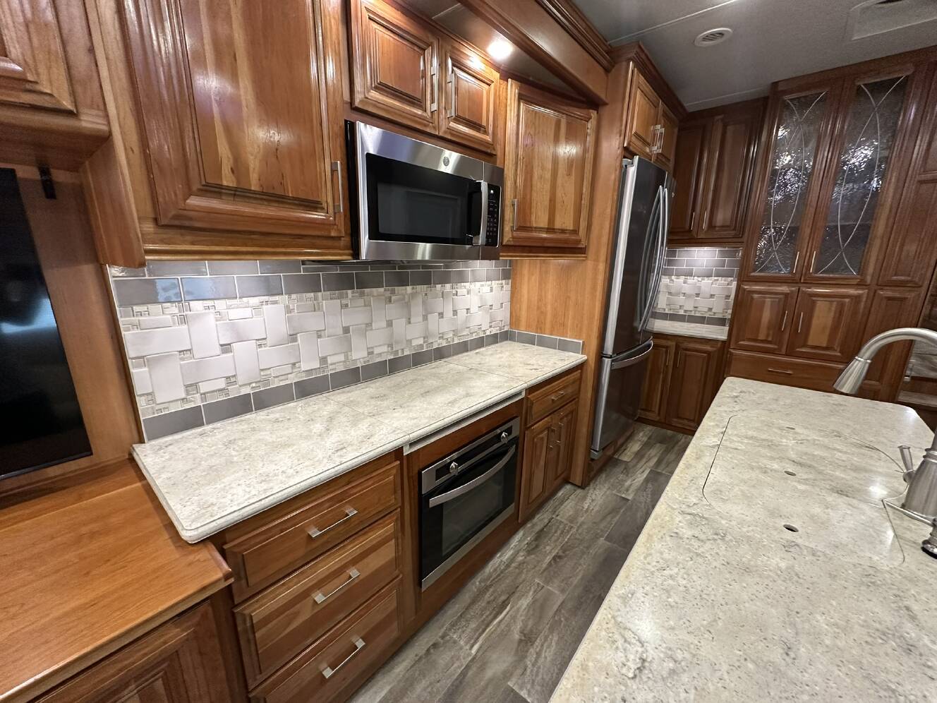 A photo of this 2018 DRV MOBILE SUITES 38RSSA