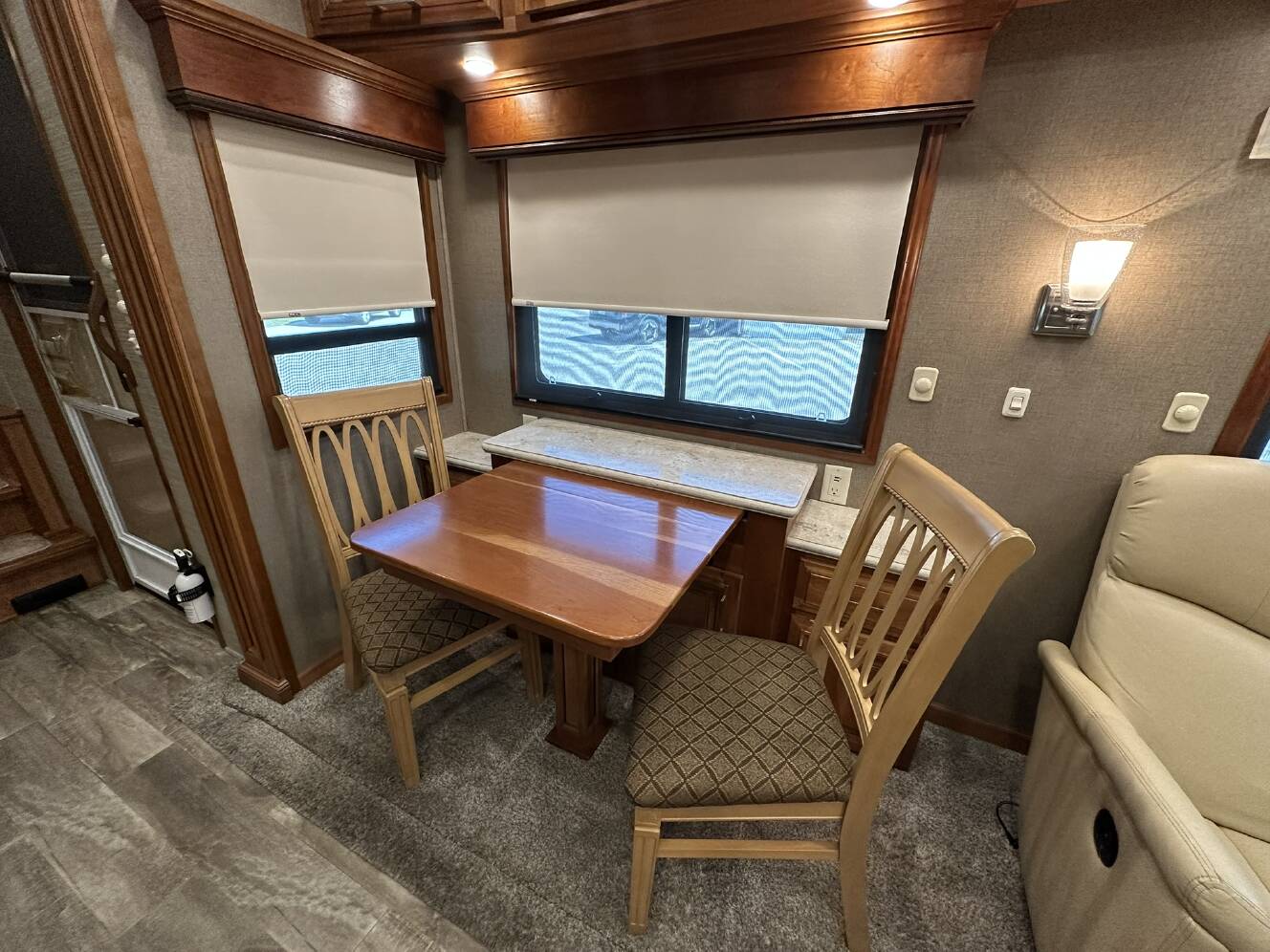 A photo of this 2018 DRV MOBILE SUITES 38RSSA