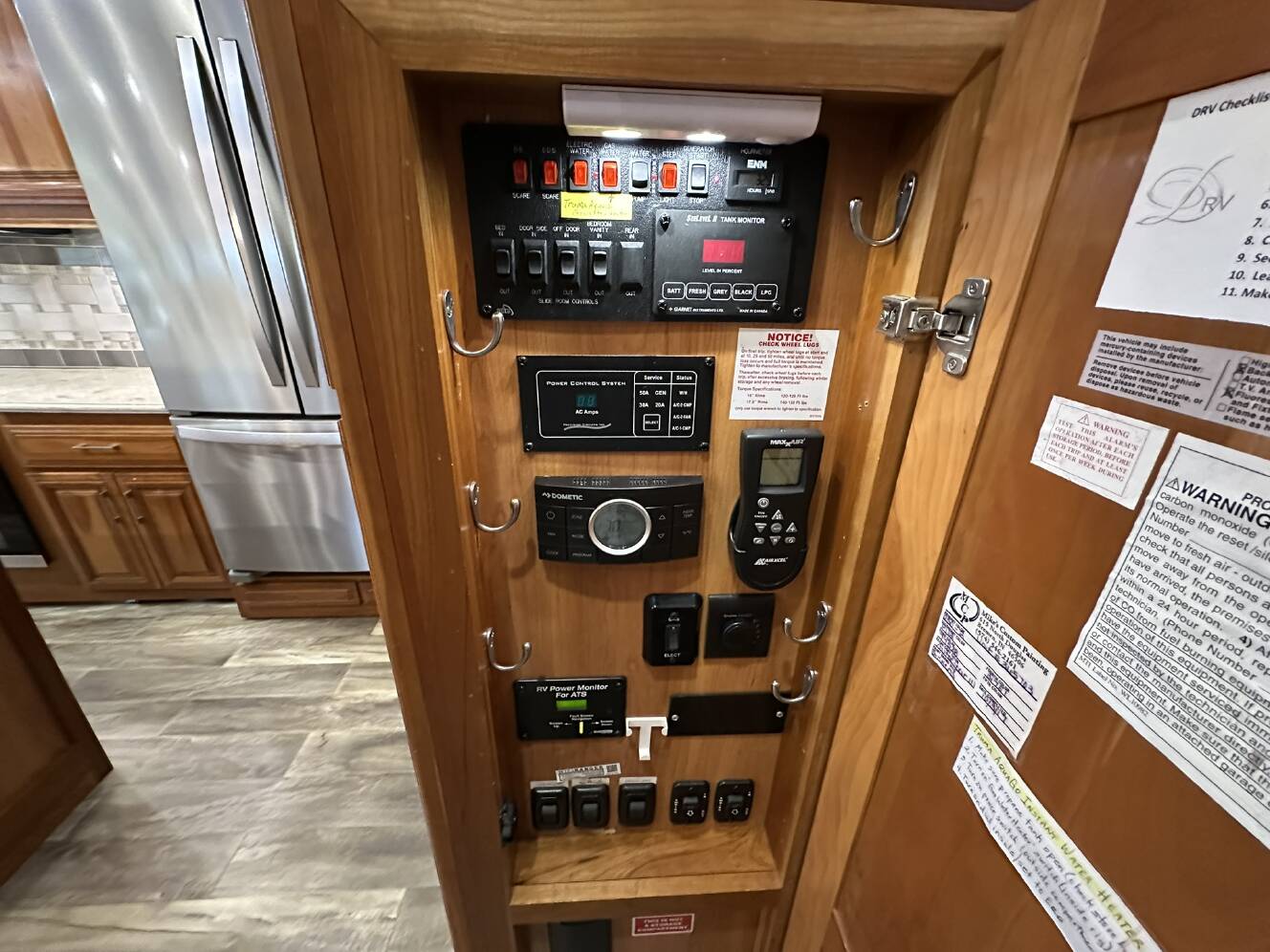 A photo of this 2018 DRV MOBILE SUITES 38RSSA