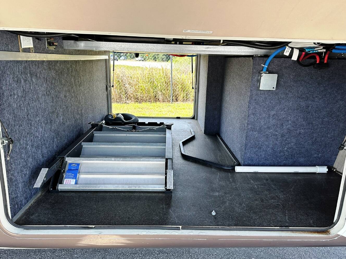A photo of this 2018 DRV MOBILE SUITES 38RSSA
