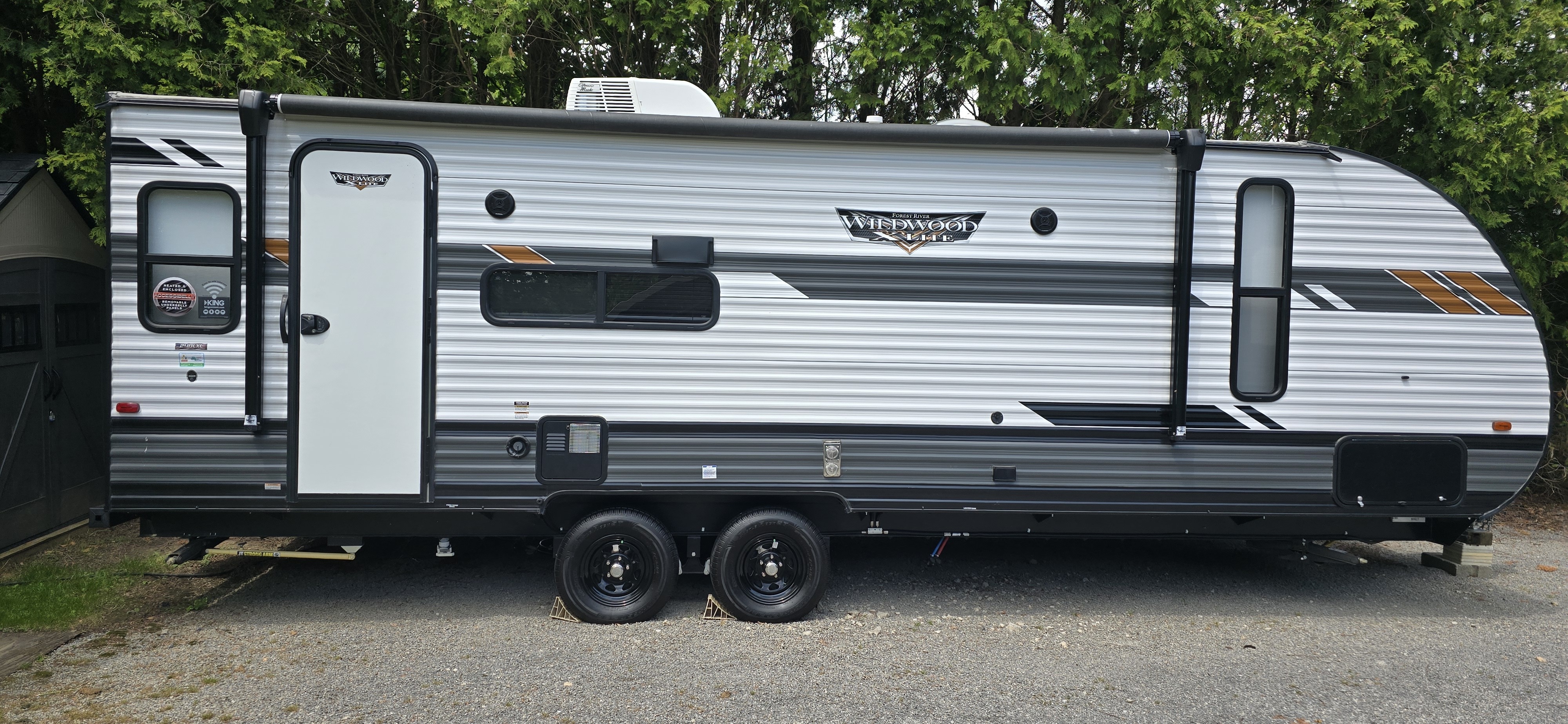 2022 Forest River WILDWOOD X-LITE 24RLXL RV