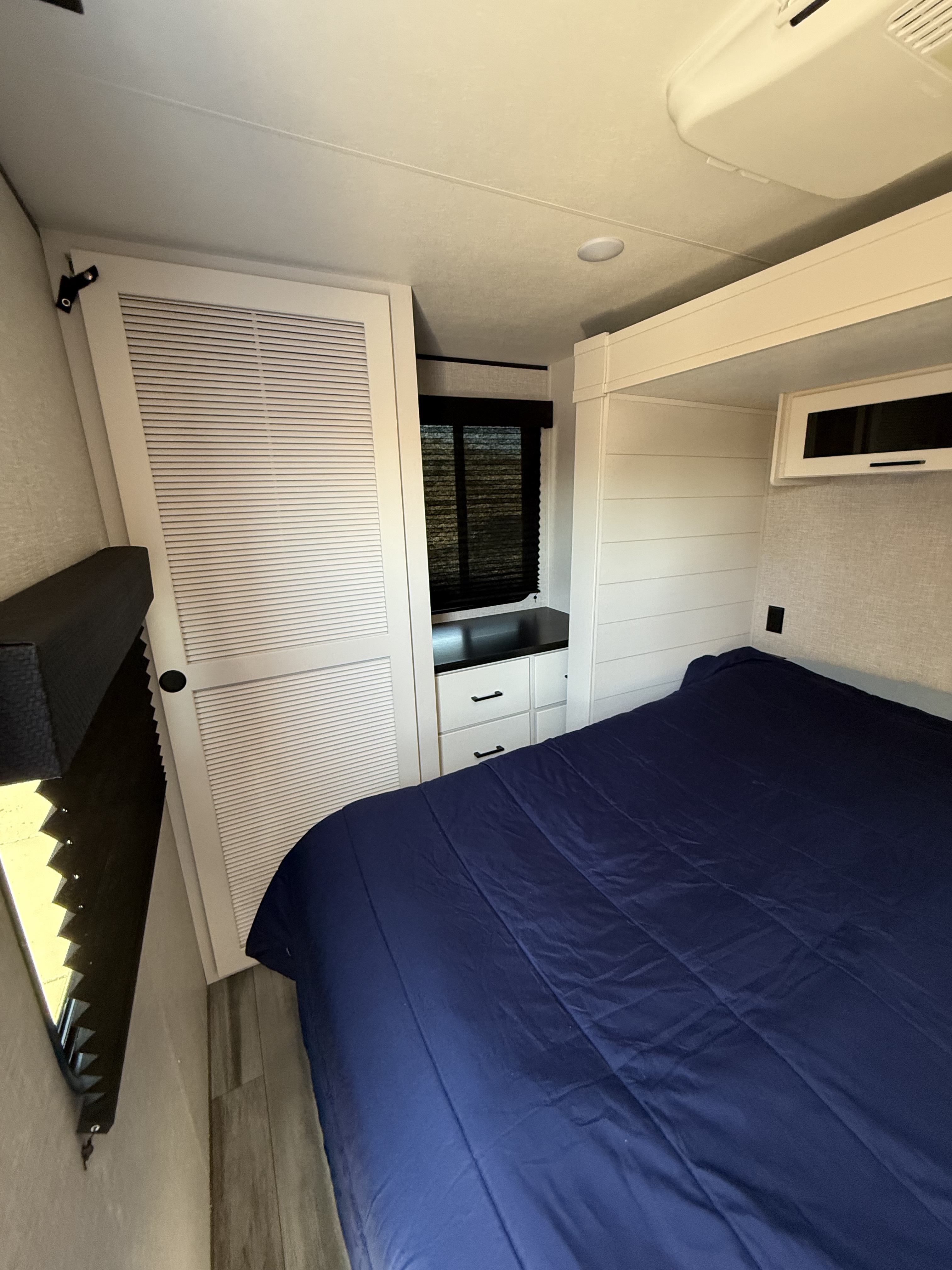 2025 Jayco JAY FLIGHT SLX 380DQS in glendale AZ