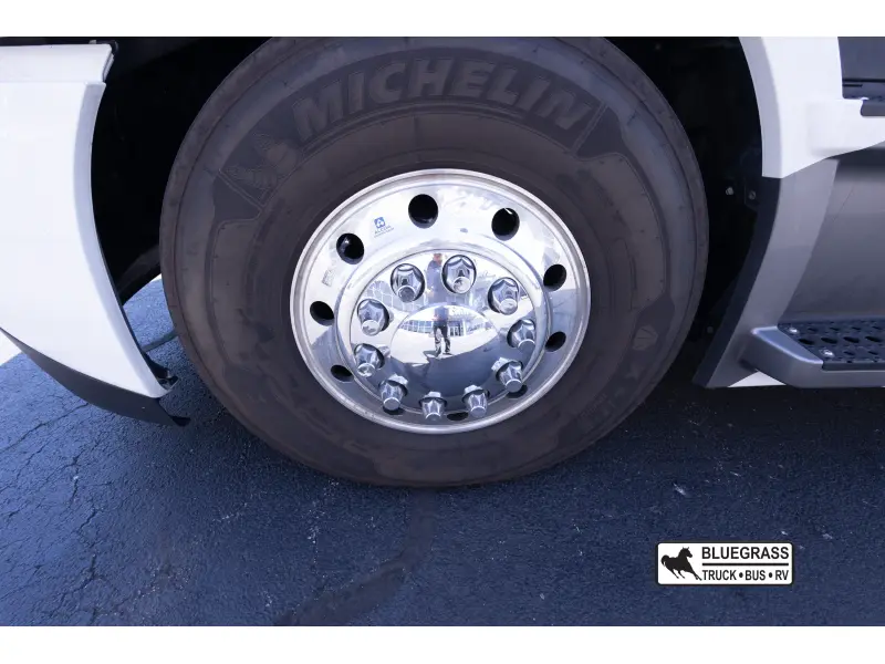 2024 RENEGADE EXPLORER 38EMB