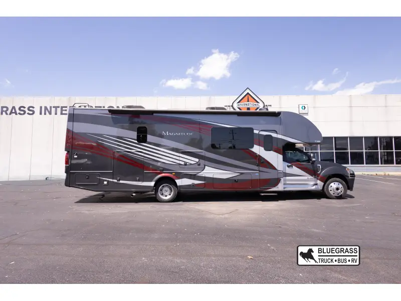 2021 THOR MOTOR COACH MAGNITUDE SV34