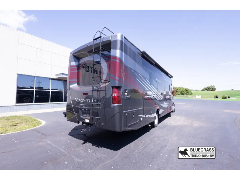 2021 THOR MOTOR COACH MAGNITUDE SV34