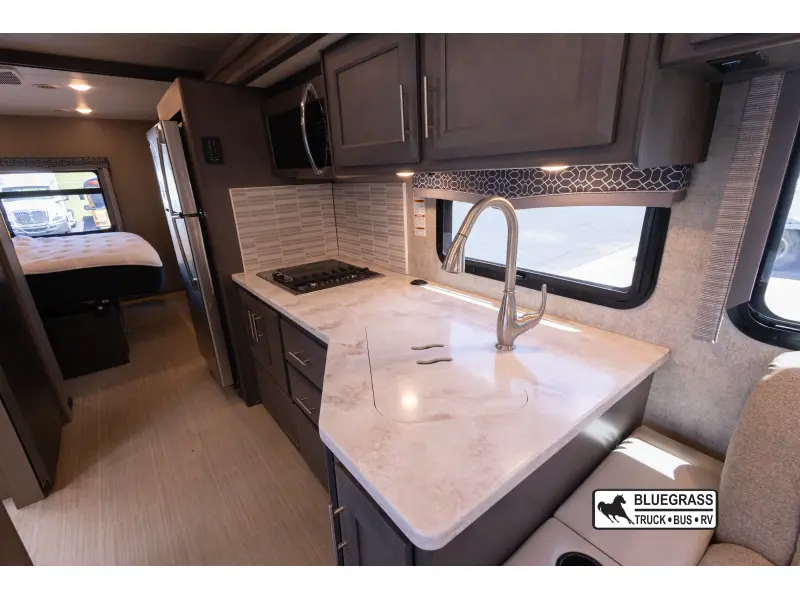 2021 THOR MOTOR COACH MAGNITUDE SV34