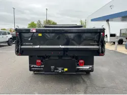 2025 FORD F550
