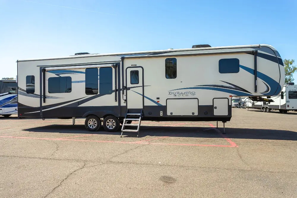 2019 K-Z DURANGO GOLD 371RLT in san tan valley AZ