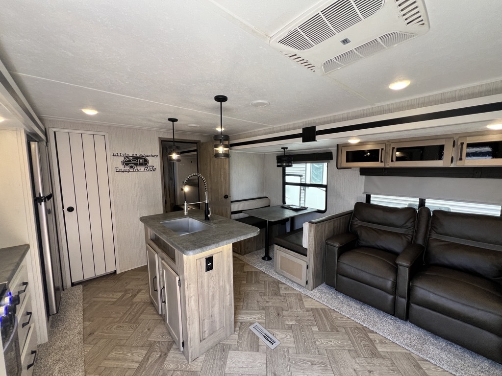 2022 Palomino PUMA 32BHFS RV
