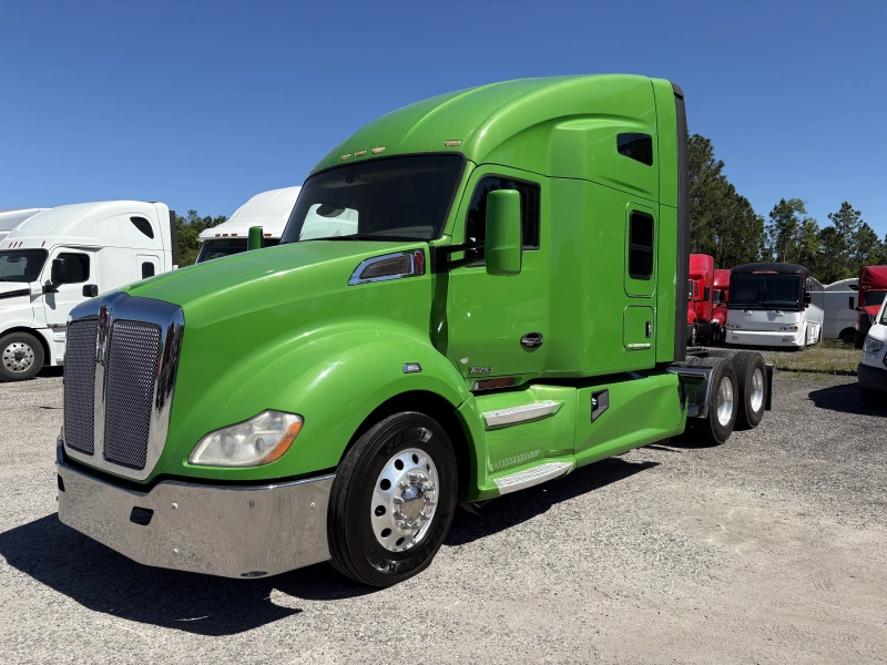 2017 KENWORTH CONSTRUCTION