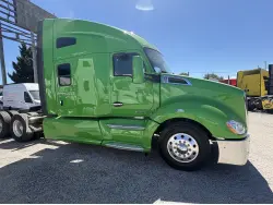 2017 KENWORTH CONSTRUCTION