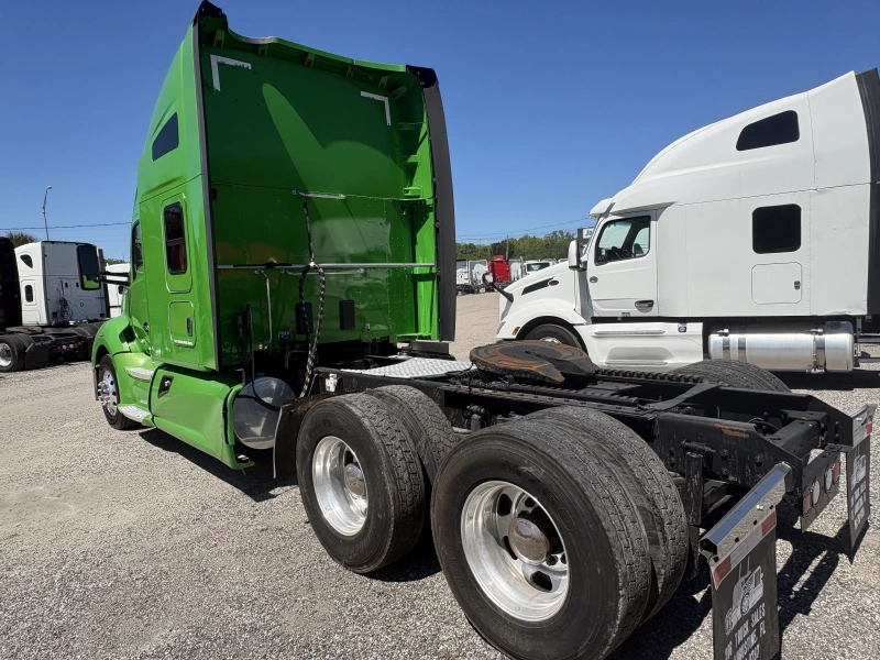 2017 KENWORTH CONSTRUCTION