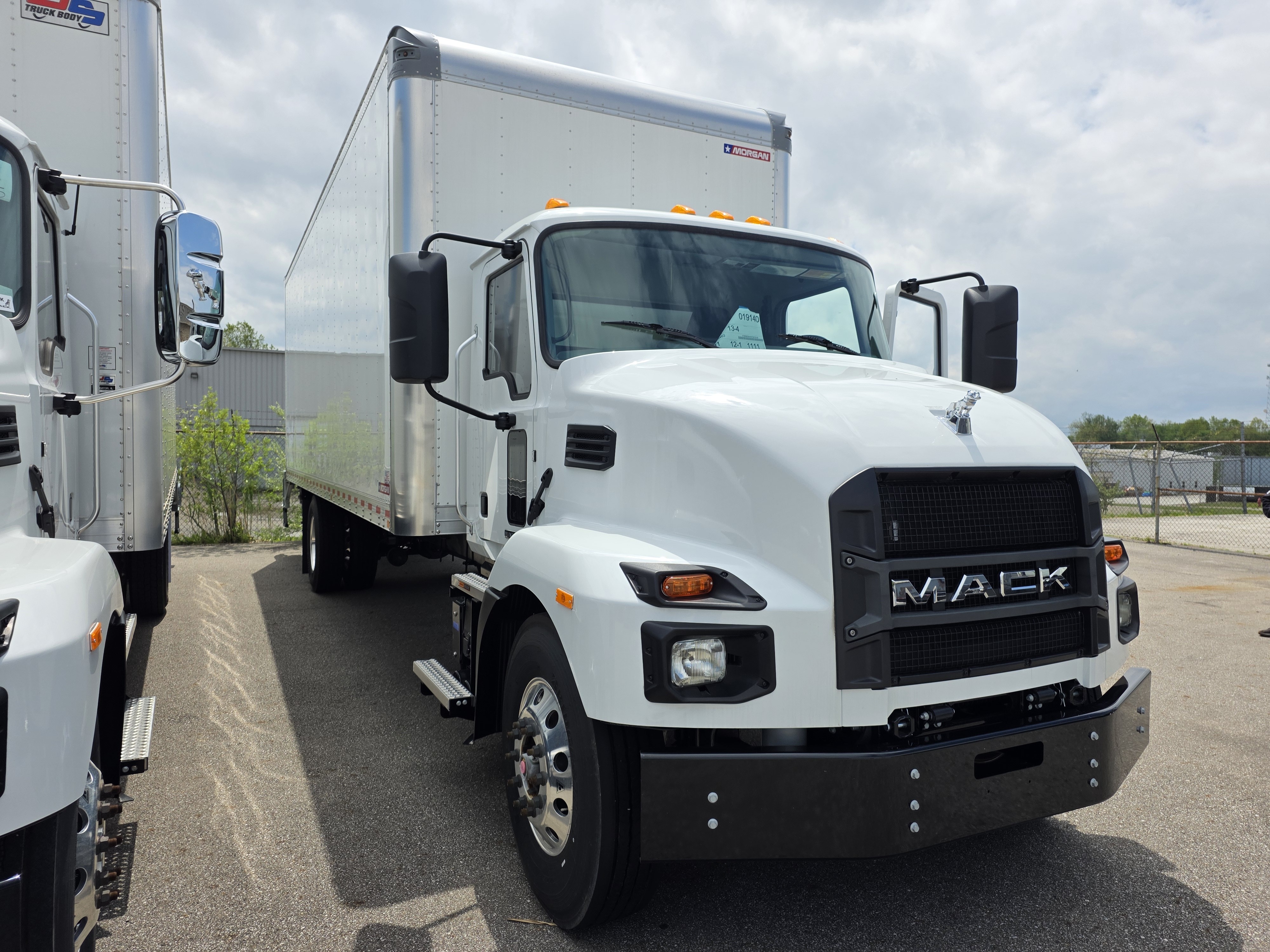 2026 MACK MD6 in Youngstown, OH